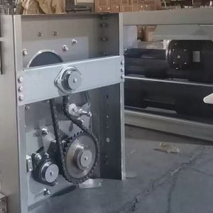 高鋅板自動(dòng)清糞機(jī)